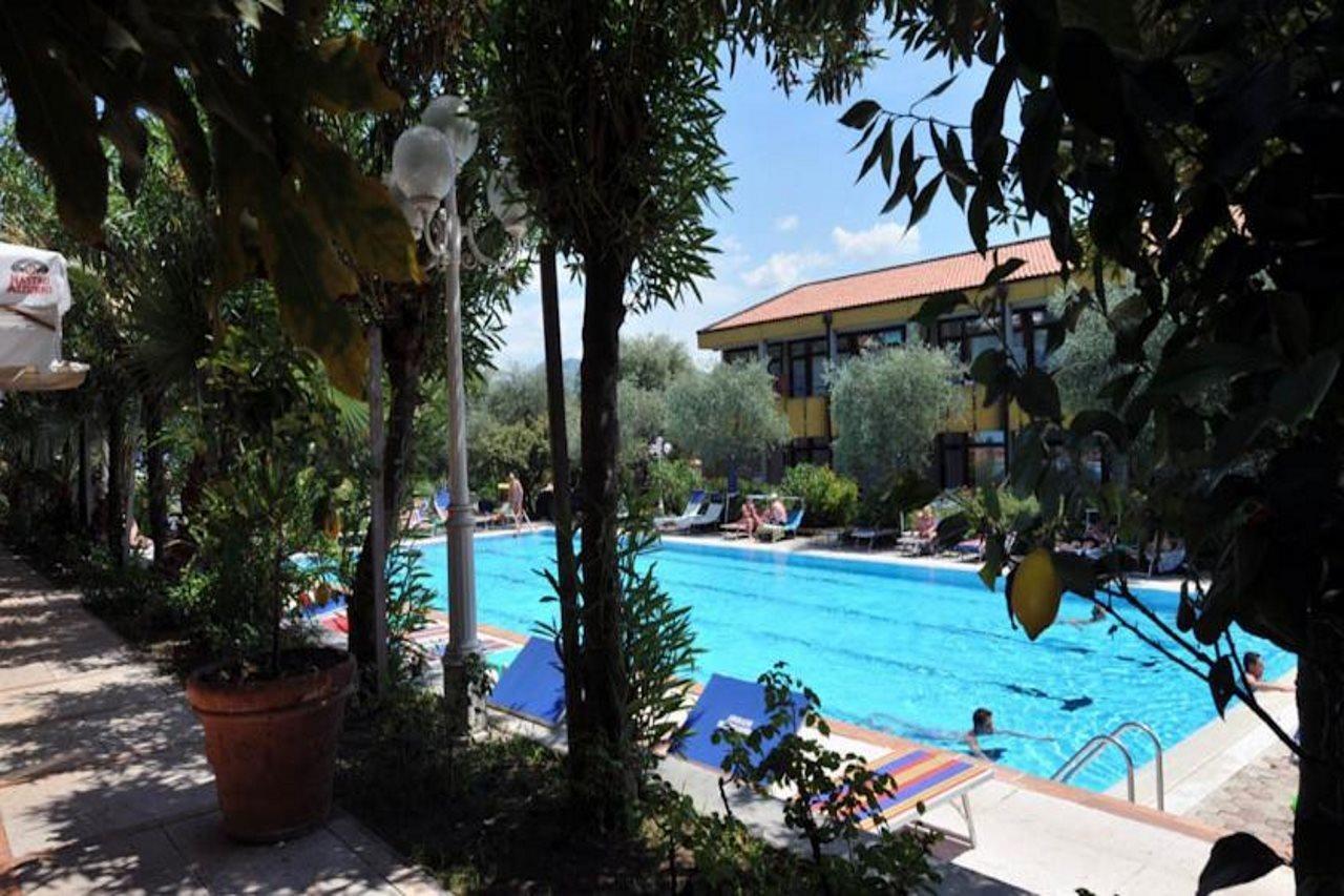 Sporthotel Olimpo Garda (Verona) Exterior foto