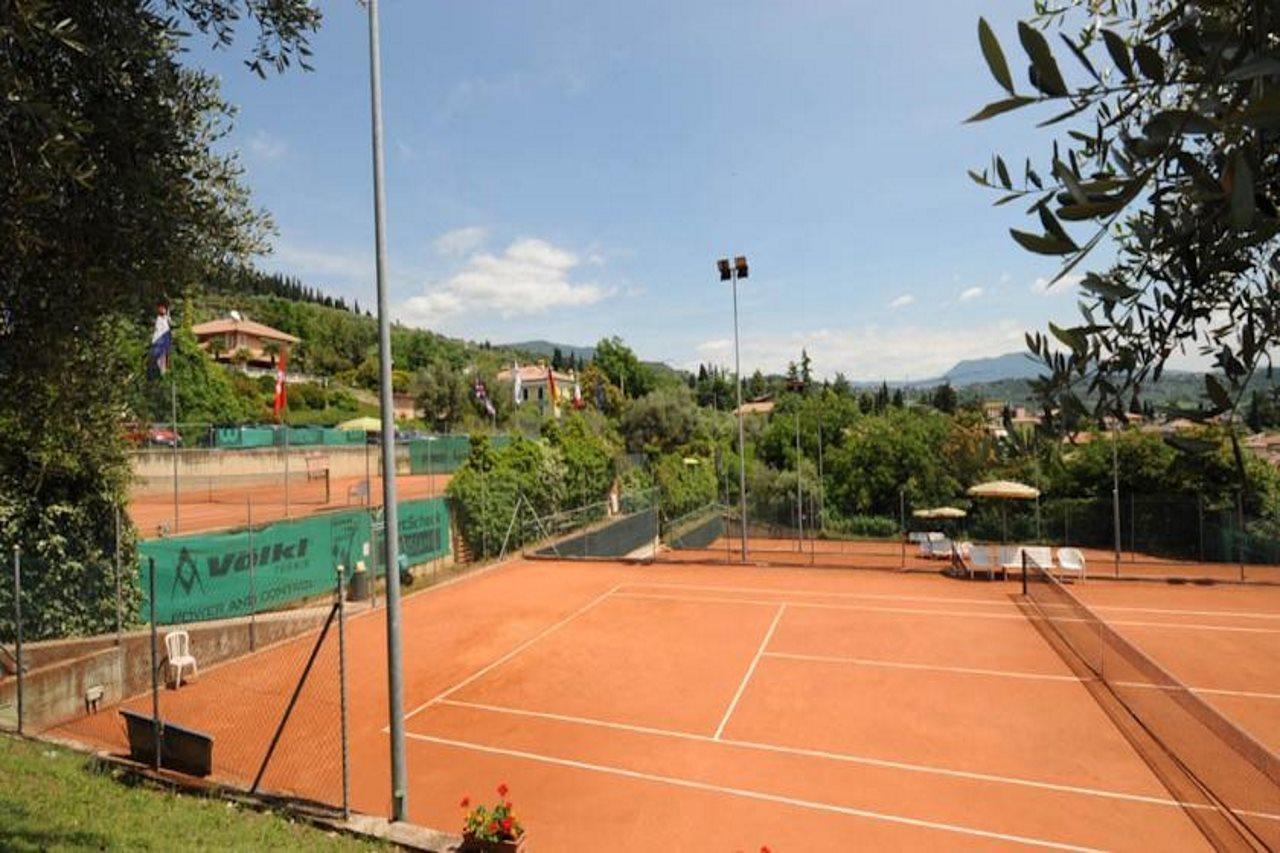 Sporthotel Olimpo Garda (Verona) Exterior foto