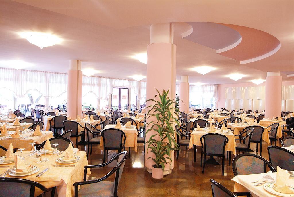 Sporthotel Olimpo Garda (Verona) Exterior foto