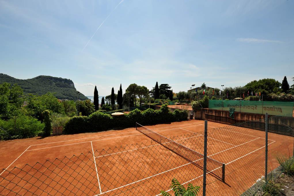 Sporthotel Olimpo Garda (Verona) Exterior foto