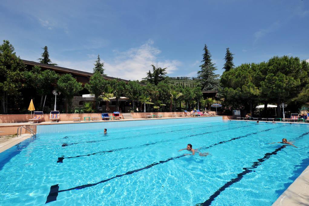 Sporthotel Olimpo Garda (Verona) Exterior foto