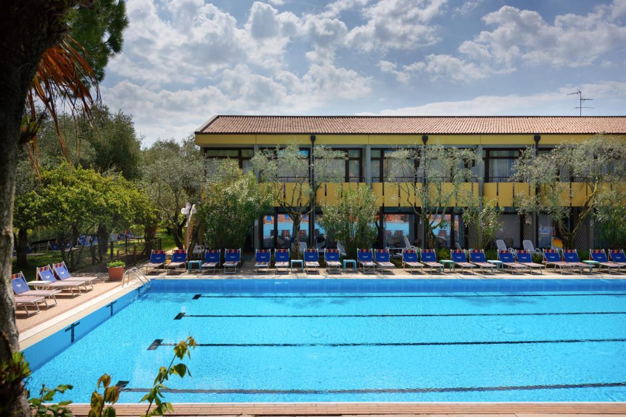 Sporthotel Olimpo Garda (Verona) Exterior foto
